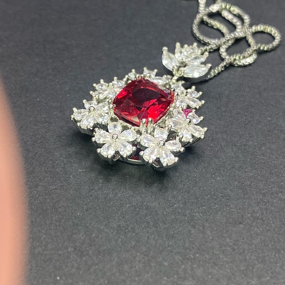 Victorian style Imitation Pigeon Blood Red Ruby Necklace Pendant - Picture 9 of 16